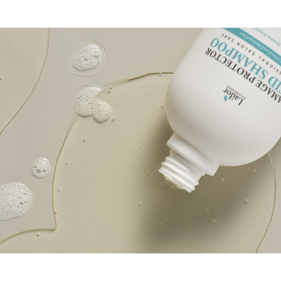 Защитный шампунь для поврежденных волос Lador Damage Protector Acid Shampoo, 900 мл, изображение 4